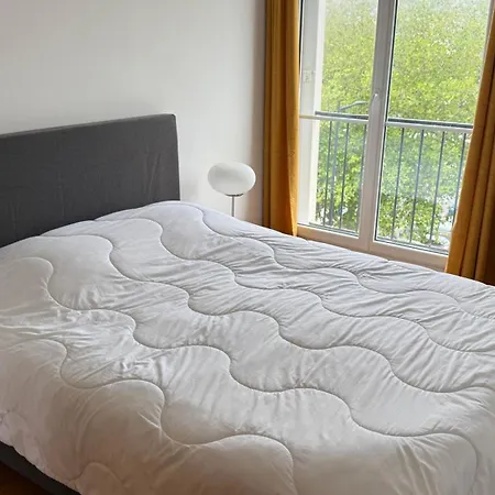 Au Design Retro Avec Ascenseur, Balcon Et Vue Panoramique 公寓 *